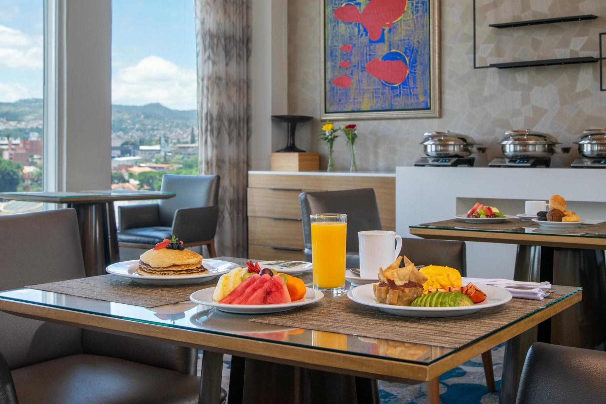 Intercontinental Tegucigalpa At Multiplaza Mall By Ihg Exterior foto