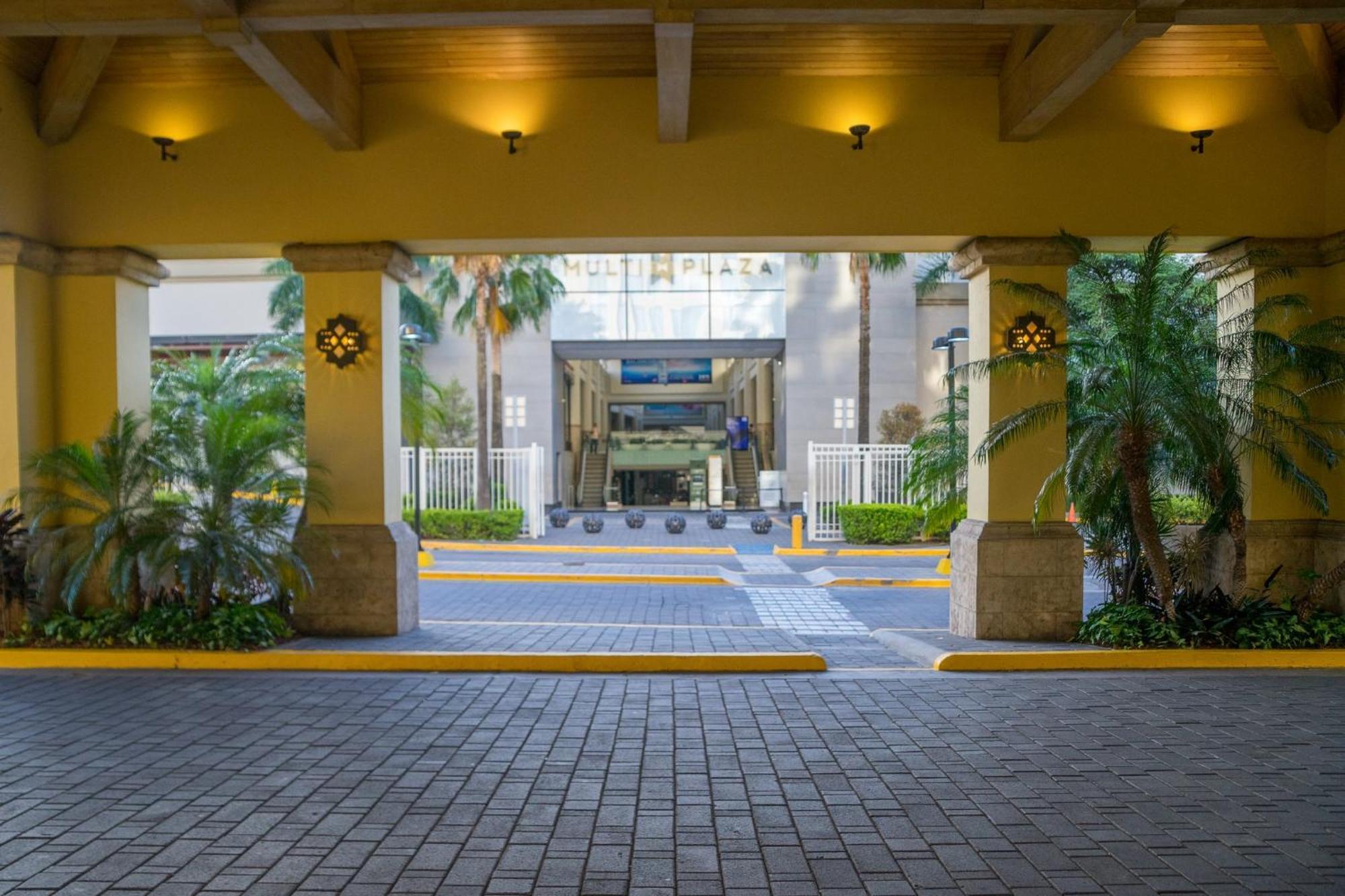 Intercontinental Tegucigalpa At Multiplaza Mall By Ihg Exterior foto